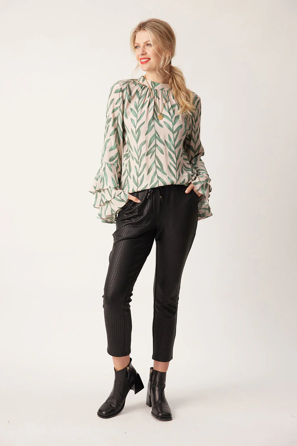 LEMON TREE (LN) Sonya pant - Black houndstooth! 8