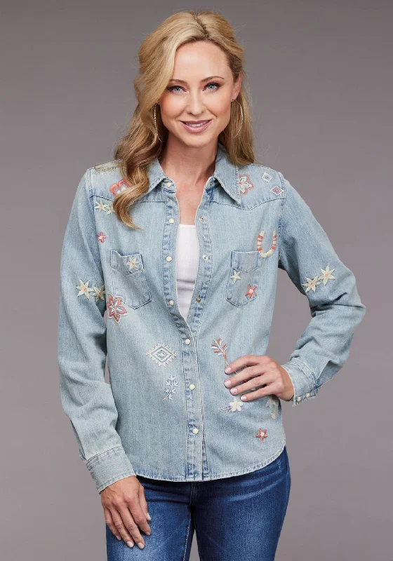 Stetson Womens Embroidered Boyfriend Fit Light Blue 100% Cotton L/S Blouse