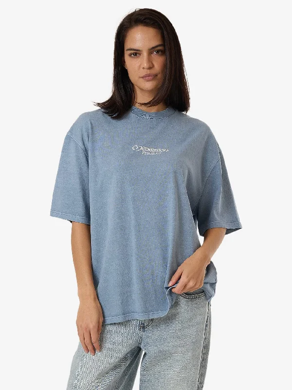 Meditation Practice Oversized Tee - Dusty Blue