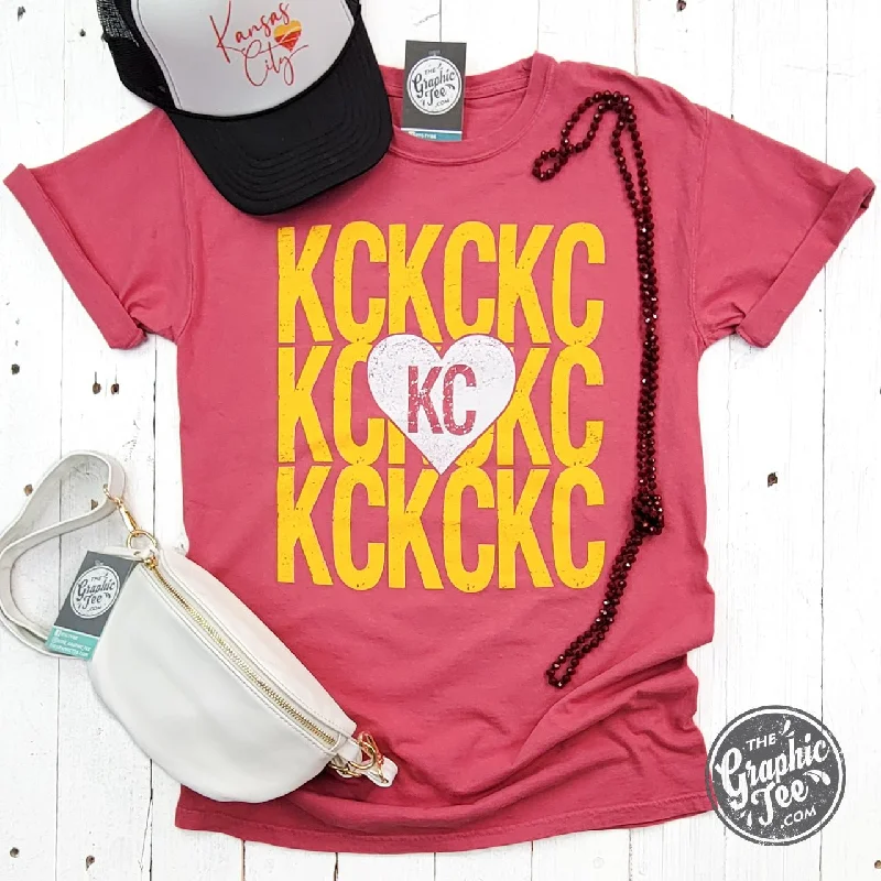 KC KC KC Heart Crimson Comfort Wash Short Sleeve Crew Neck Tee