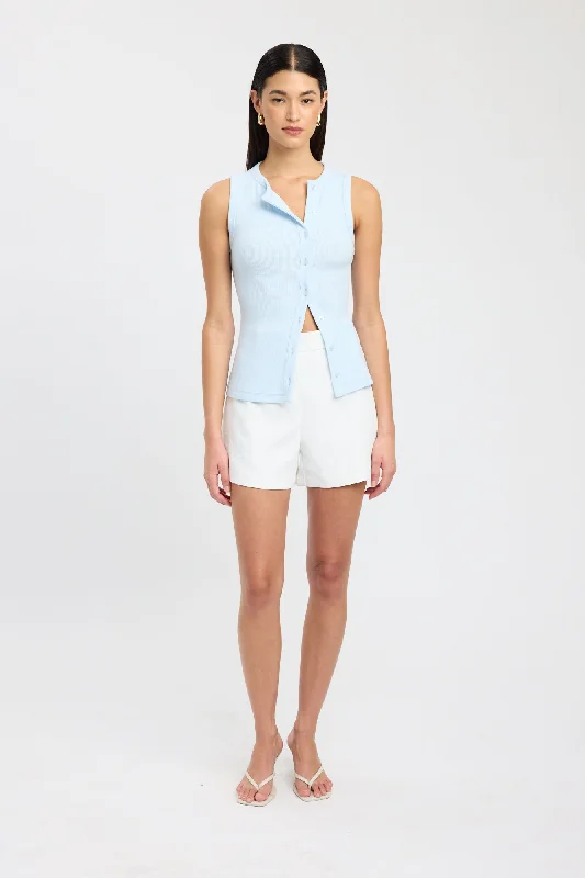 Bec Button Tank